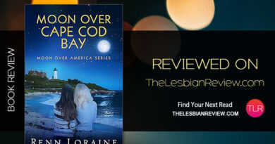 Moon Over Cape Cod by Renn Loraine review